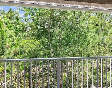 7920 Merrill Road - Photo Thumbnail 11