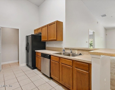 7920 Merrill Road - Photo Thumbnail 5