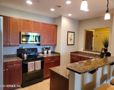 955 Registry Boulevard - Photo Thumbnail 56
