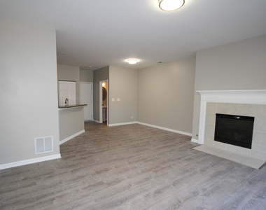 353 Springbrook Trail S - Photo Thumbnail 2