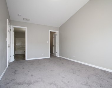 353 Springbrook Trail S - Photo Thumbnail 9