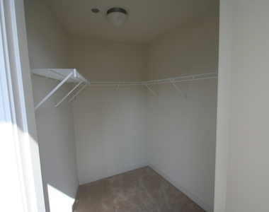 60 E Monroe Street - Photo Thumbnail 8