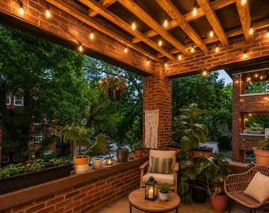 4706 N Maplewood Avenue - Photo Thumbnail 13
