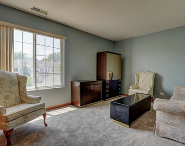 2535 Carrolwood Road - Photo Thumbnail 17