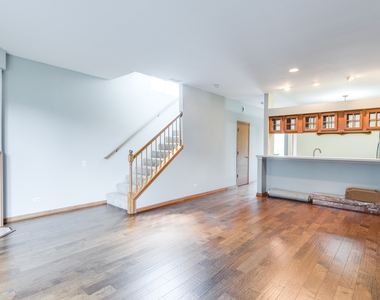 2535 Carrolwood Road - Photo Thumbnail 9