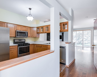 2535 Carrolwood Road - Photo Thumbnail 2