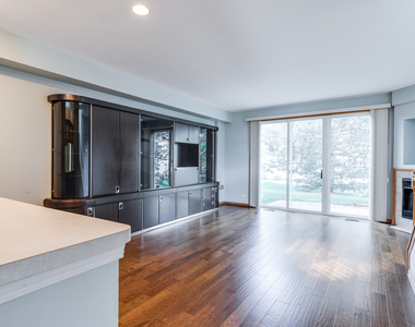 2535 Carrolwood Road - Photo Thumbnail 7