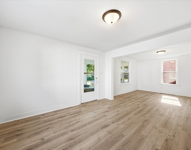 311 North Avenue - Photo Thumbnail 2