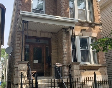 2102 W Barry Avenue - Photo Thumbnail 1