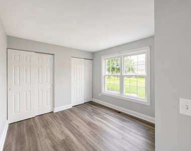 35 Foxcroft Road - Photo Thumbnail 8
