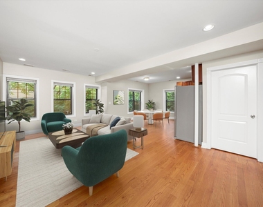 6300 N Rockwell Street - Photo Thumbnail 1