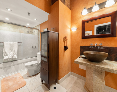 540 N Lake Shore Drive - Photo Thumbnail 9