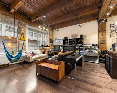 540 N Lake Shore Drive - Photo Thumbnail 1