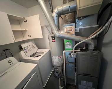 6924 Clearwater Drive - Photo Thumbnail 14