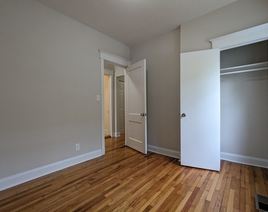 1524 N Kedzie Avenue - Photo Thumbnail 9