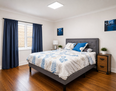 5744 N Milwaukee Avenue - Photo Thumbnail 5