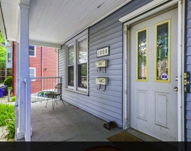 1008 Garnett Place - Photo Thumbnail 3