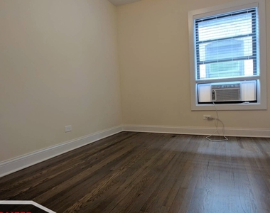 2643 N Spaulding Avenue - Photo Thumbnail 6
