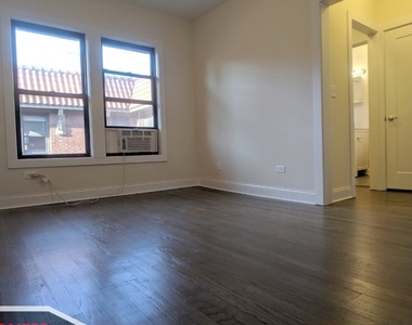 2641 N Spaulding Avenue - Photo Thumbnail 2