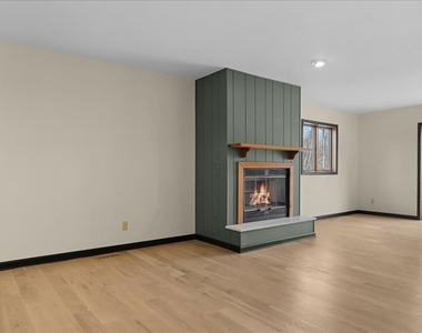 72 Hunter Lane - Photo Thumbnail 13