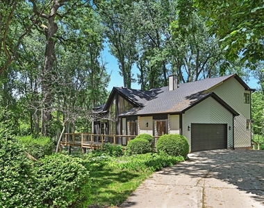 72 Hunter Lane - Photo Thumbnail 1