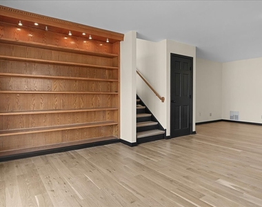 72 Hunter Lane - Photo Thumbnail 15