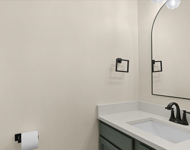 72 Hunter Lane - Photo Thumbnail 11