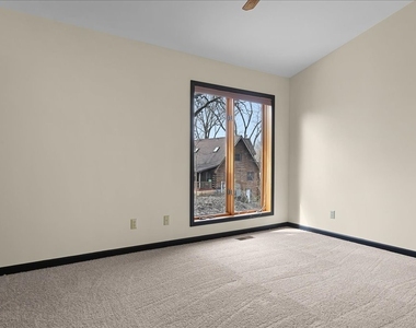 72 Hunter Lane - Photo Thumbnail 23