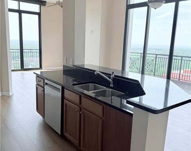 3040 Peachtree Road Nw - Photo Thumbnail 15