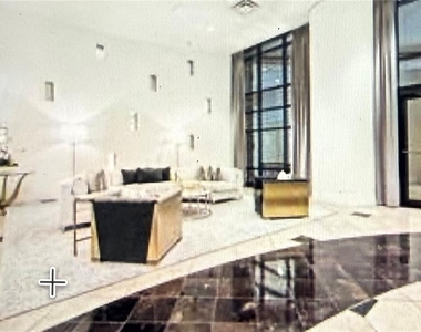 3040 Peachtree Road Nw - Photo Thumbnail 2