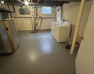 115 W Ash Street - Photo Thumbnail 18