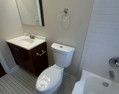 115 W Ash Street - Photo Thumbnail 13