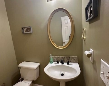 145 Glenside Lane - Photo Thumbnail 16