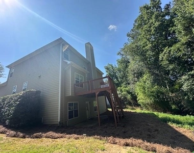 145 Glenside Lane - Photo Thumbnail 1