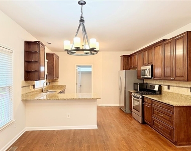 5010 Tidewater Way - Photo Thumbnail 8