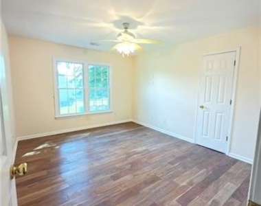 1430 Evers Walk - Photo Thumbnail 14
