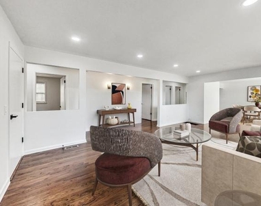 1108 Fortuna Avenue - Photo Thumbnail 5