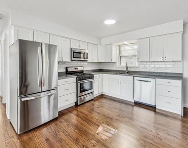 1108 Fortuna Avenue - Photo Thumbnail 9