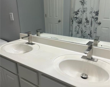 783 Tulip Poplar Way - Photo Thumbnail 12