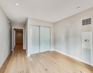 198 N Park Drive - Photo Thumbnail 17