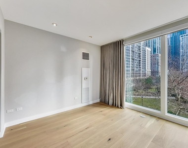198 N Park Drive - Photo Thumbnail 15
