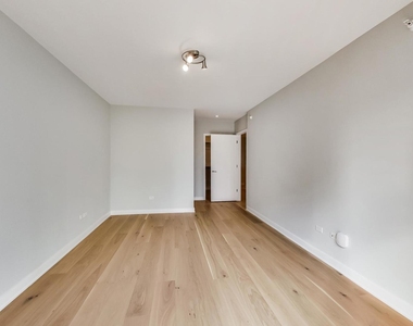 198 N Park Drive - Photo Thumbnail 19