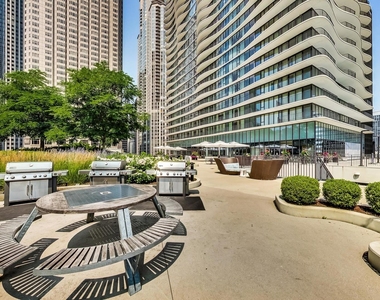 198 N Park Drive - Photo Thumbnail 63