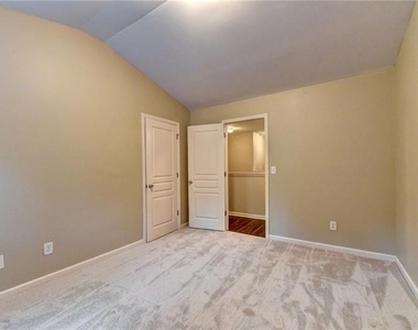 6225 Apple Rose Drive - Photo Thumbnail 15