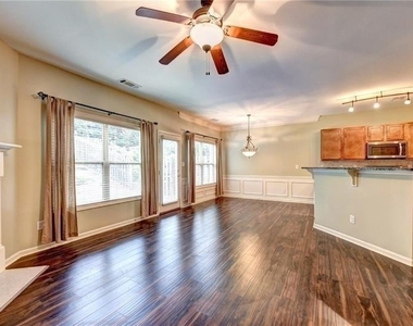 6225 Apple Rose Drive - Photo Thumbnail 7