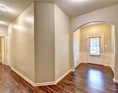 6225 Apple Rose Drive - Photo Thumbnail 4