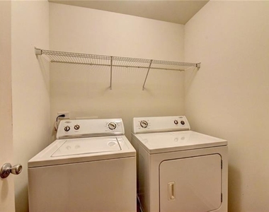 6225 Apple Rose Drive - Photo Thumbnail 18