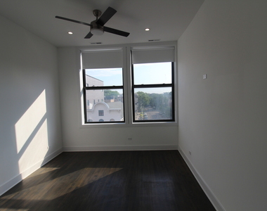 1474 N Milwaukee Avenue - Photo Thumbnail 22