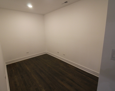 1474 N Milwaukee Avenue - Photo Thumbnail 18