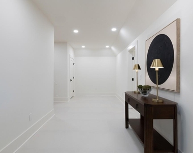 2771 Guthrie Street Se - Photo Thumbnail 42